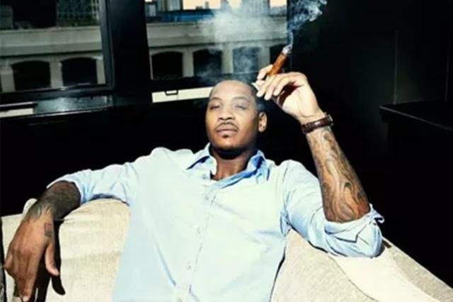 7图揭秘安东尼黑帮背景:亮相黑帮地下影片,用帮派势力帮助詹皇