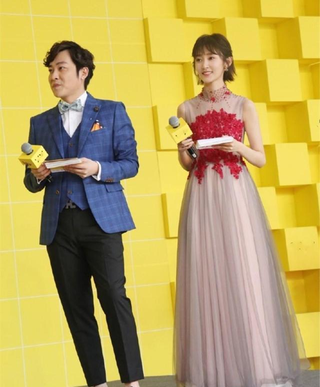 YY御用主持鳕熊劝土豪退网,两人互动显真情,暖人心