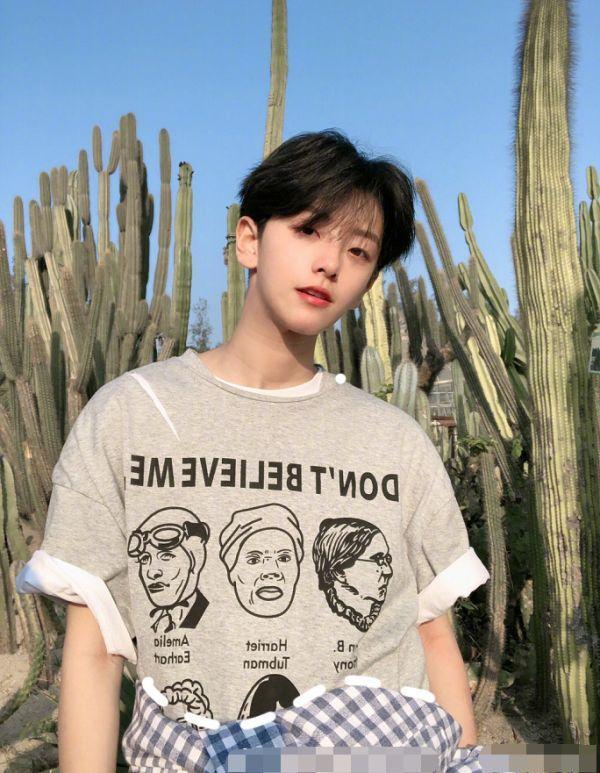 有种“放飞自我”叫刘梦参加选秀，放弃帅气形象，穿JK制服