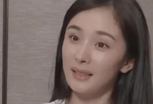 有种“照妖镜”叫杨幂素颜,节目现场洗脸卸妆,网友:是32岁?