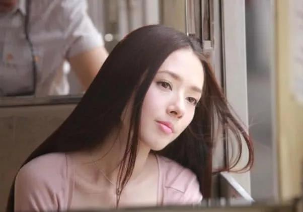 有一种“整容”叫郭碧婷齐刘海,本以为会失望,结果:国民初恋!