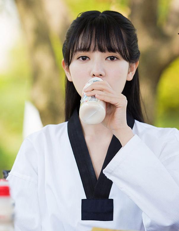 有种“整容”叫《旋风少女》曲光雅，看到她掀刘海的那刻谁不心动