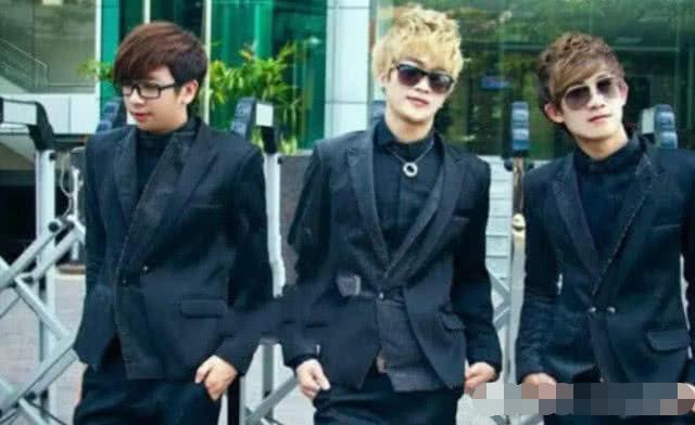 大家还记得当年的“洗剪吹三人组”么,如今帅到认不出