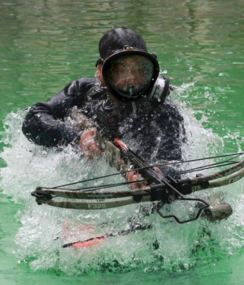 现代军用弓弩到底有多厉害？！