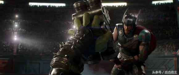 对《雷神3：诸神黄昏》雷神托尔大战绿巨人浩克 的细节解读