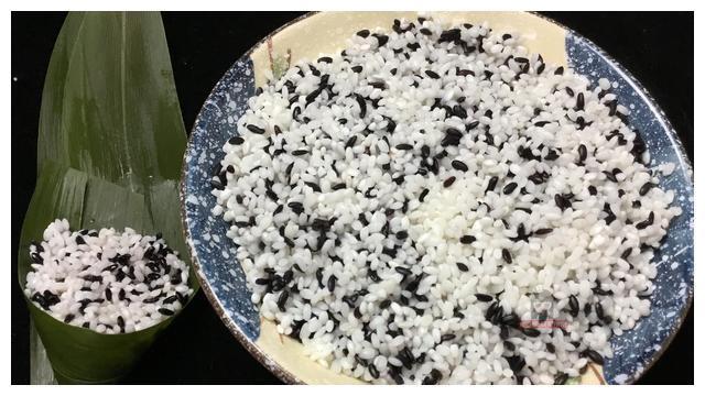 老阿姨包粽子几十年，教您5种粽子的馅料搭配和做法，值得学习