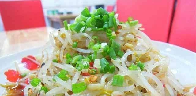 做法简单，用料简单清热去火的夏季凉菜凉拌绿豆芽
