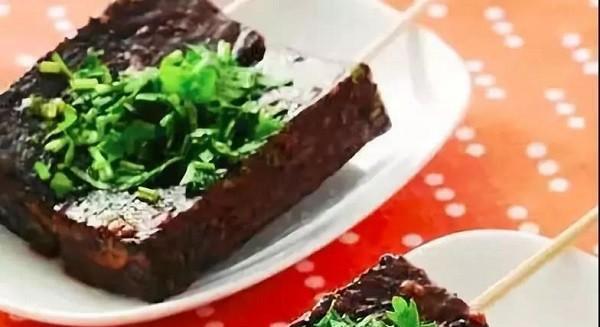 猪血怎么做才好吃？猪血的10种家常做法