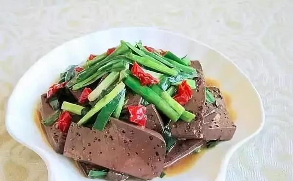 猪血怎么做才好吃？猪血的10种家常做法