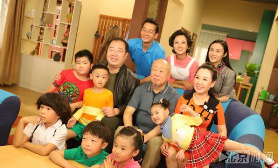 真人版《大头儿子小头爸爸》开拍 网友：爸爸的头比儿子还大