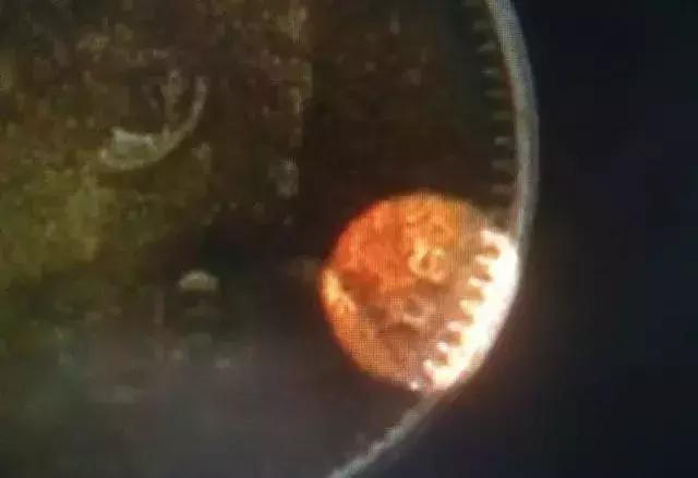 藏友估价120万,专家称劣质低仿产品,藏友现场怒怼