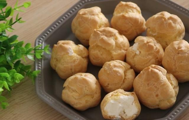 泡芙的做法原来这么简单!鲜奶泡芙2分钟学会,一口一个超过瘾