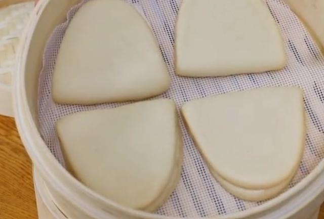 网红月亮馍做法:家庭配方简单易学,面馍辣酱全都有,可以摆摊了