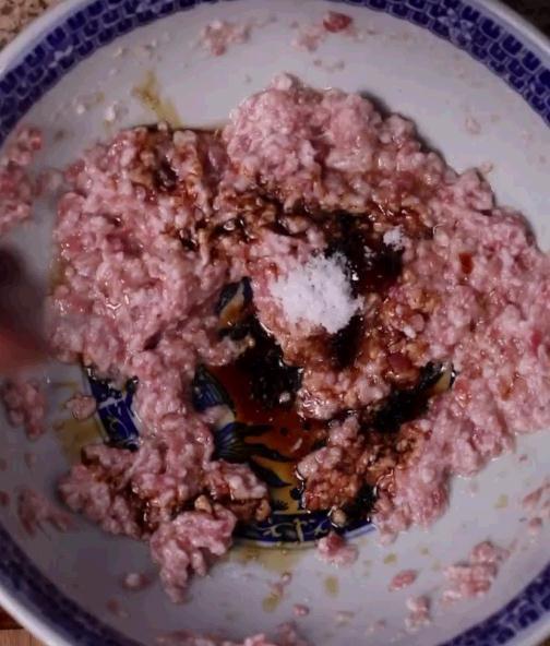 饺子馆不传之秘，灌汤饺子的做法，人家能靠卖饺子致富是有道理滴