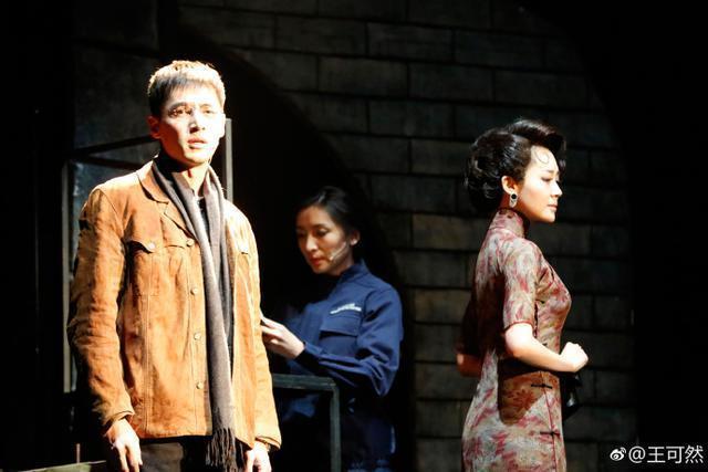 许晴新恋情疑曝光?50岁女人怎么就不能谈恋爱了?