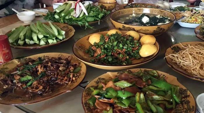 朋友圈里的东北老铁,承包了我一年所有笑点