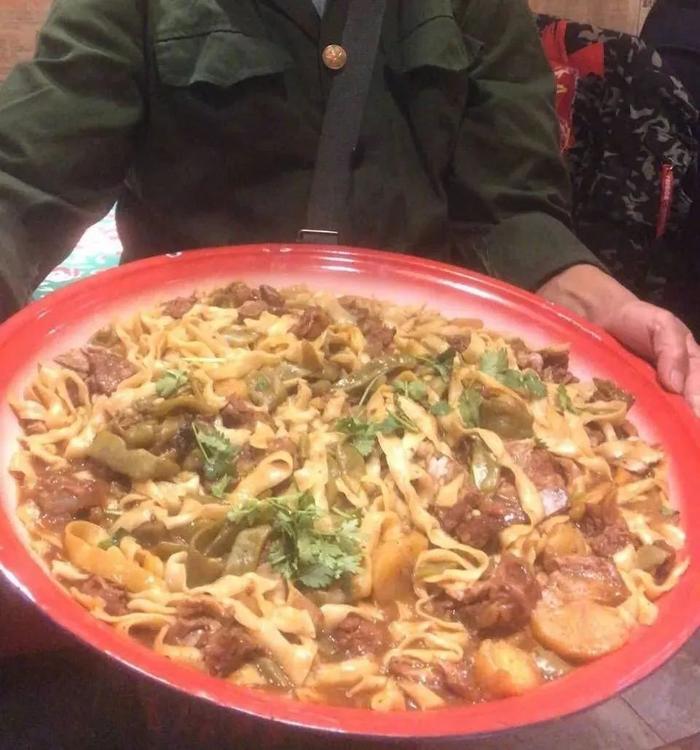 朋友圈里的东北老铁,承包了我一年所有笑点