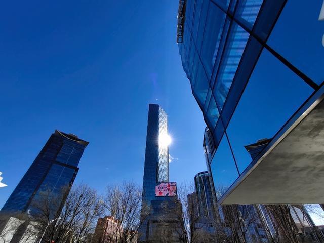 激进的进化者 4800万像素vivo X27评测