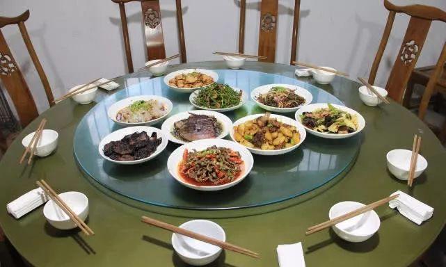 一帘幽瀑，溪涧叮咚，绵阳北川小寨子沟游记