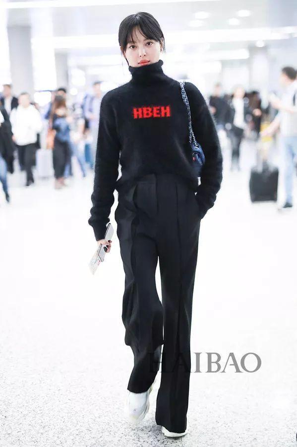 会穿| 保暖时髦两不耽误?刘雯、江疏影告诉你毛衣还能这么穿!