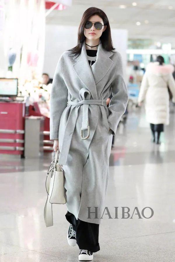 会穿| 保暖时髦两不耽误?刘雯、江疏影告诉你毛衣还能这么穿!