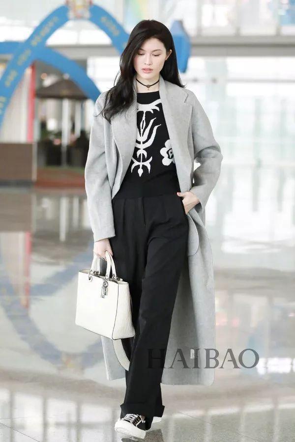 会穿| 保暖时髦两不耽误?刘雯、江疏影告诉你毛衣还能这么穿!