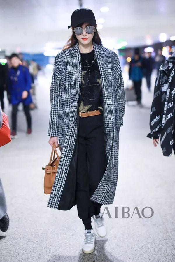 会穿| 保暖时髦两不耽误?刘雯、江疏影告诉你毛衣还能这么穿!