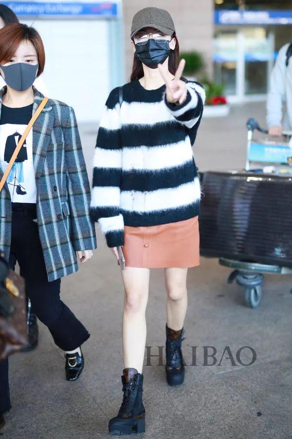 会穿| 保暖时髦两不耽误?刘雯、江疏影告诉你毛衣还能这么穿!