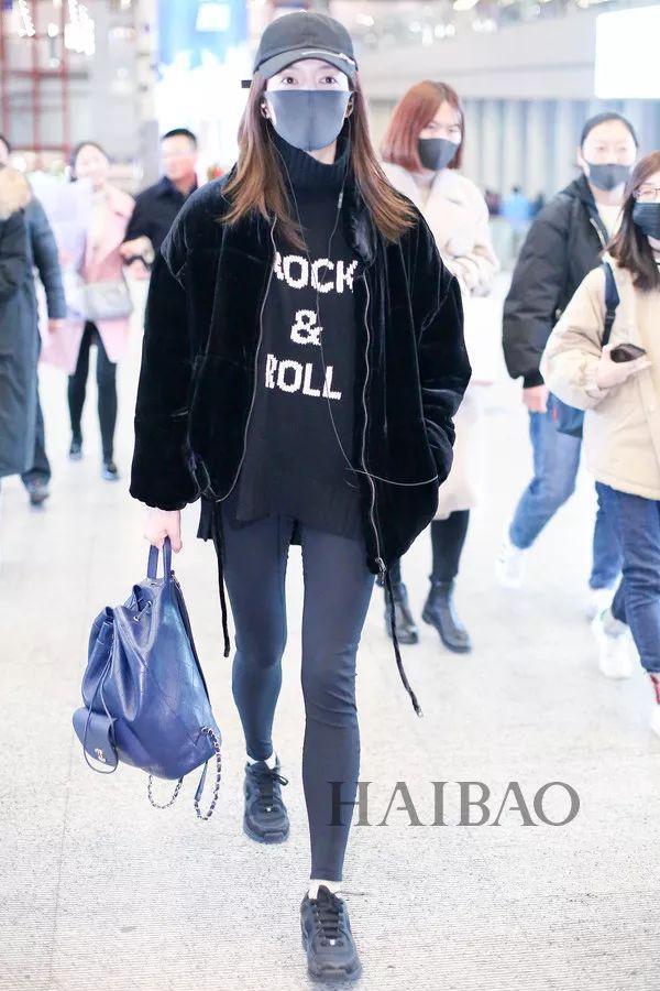 会穿| 保暖时髦两不耽误?刘雯、江疏影告诉你毛衣还能这么穿!