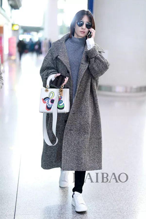 会穿| 保暖时髦两不耽误?刘雯、江疏影告诉你毛衣还能这么穿!