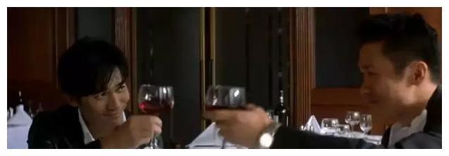 黄志忠:被陈道明提拔,抛妻弃子只为情人,今50岁现状如何?