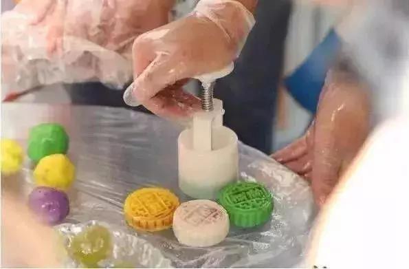 绝美国风文化节空降中山公园龙之梦,中秋带你玩转穿越