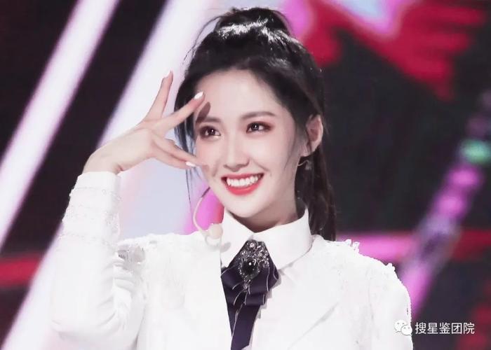 独家丨幕后推手谈:王艺瑾出道,意味着什么?