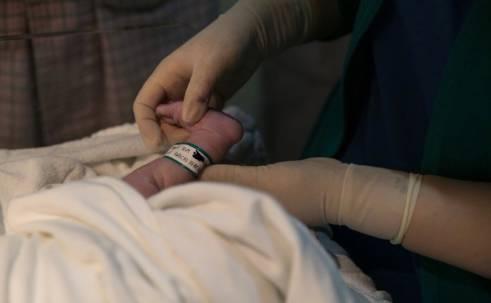 高梓淇蔡琳儿子“小礼物”出生 , 扒一扒开花结果的中韩cp!