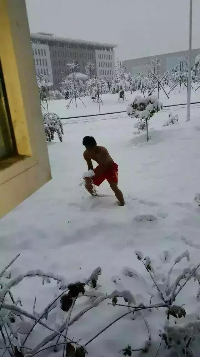 真!福建下雪啦!这个元旦很多地方都下大雪了!