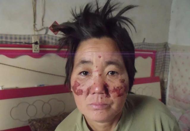 轰动全国的“辱母杀人案”黑恶背景被深挖 吴学占涉黑案法院开审