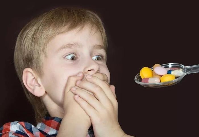 这类感冒药国外 4 岁以下禁用,国内却频繁用于新生儿