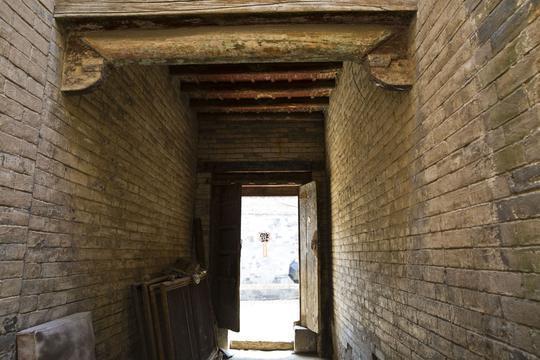 太行山麓中有座城堡式的古村落 郭峪古城