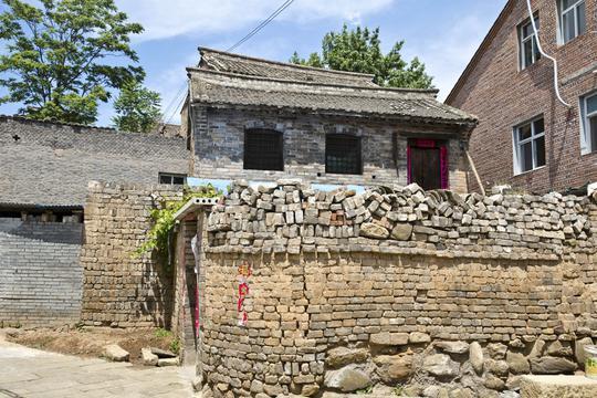 太行山麓中有座城堡式的古村落 郭峪古城