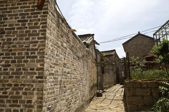 太行山麓中有座城堡式的古村落 郭峪古城