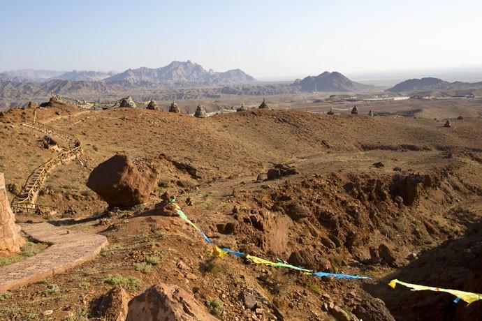 人根峰 用亿万年的操守昭示生命的伟大和生殖的高尚