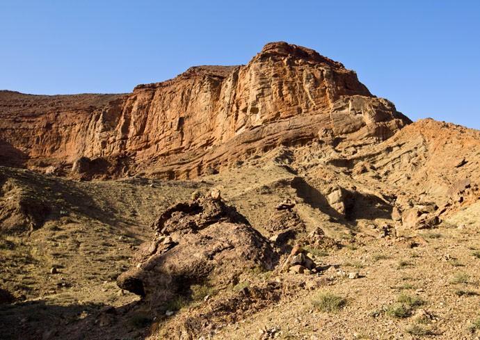 人根峰 用亿万年的操守昭示生命的伟大和生殖的高尚