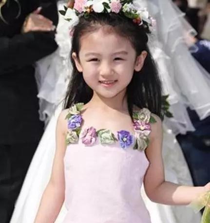 五大“长残”童星现状:图四20岁就秃头大胖，她却颜值再回巅峰