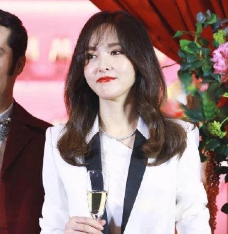 变胖了的唐嫣长啥样,网友:被爱情滋润的幸福肥!