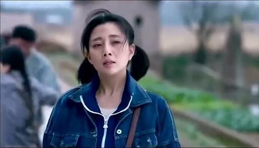 殷桃的坎坷情路：前夫入狱10年，后恋上李小冉前男友，今仍单身