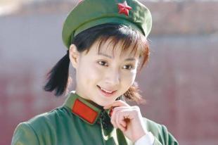 殷桃的坎坷情路：前夫入狱10年，后恋上李小冉前男友，今仍单身