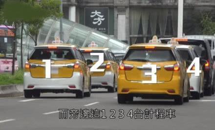 两次车祸、逼女友打胎、睡男粉丝、这样的王源已经快被逼疯了