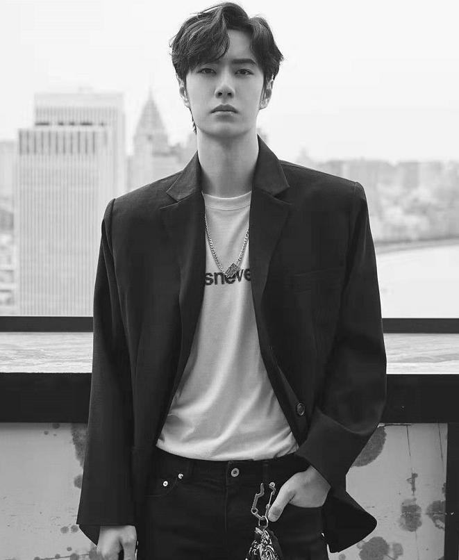 王一博恋情再添实锤！美合聊天头像曝光，男方曾表示恋爱不会公开