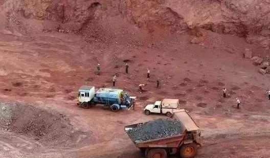 北大高材生加入外国国籍，4年令中国损失7000亿，现状如何?