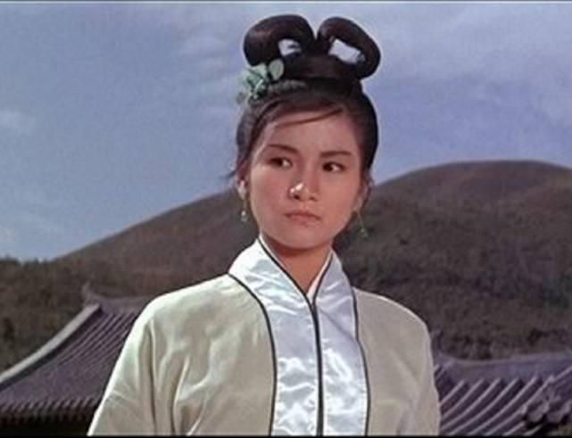 武侠影后，因丈夫重男轻女：8次怀孕只为生儿子，复出后再火